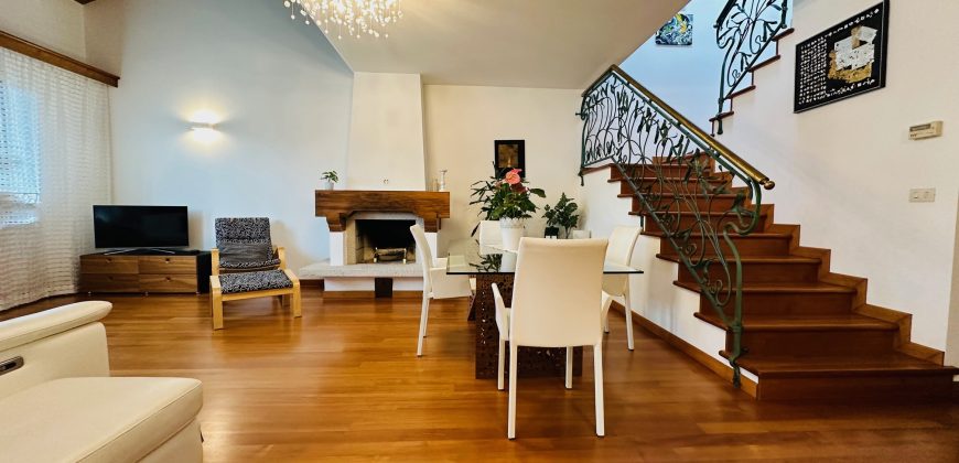 Villa Indipendente Villa Indipendente