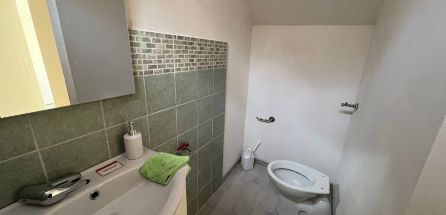 Palazzetto ad Angolo