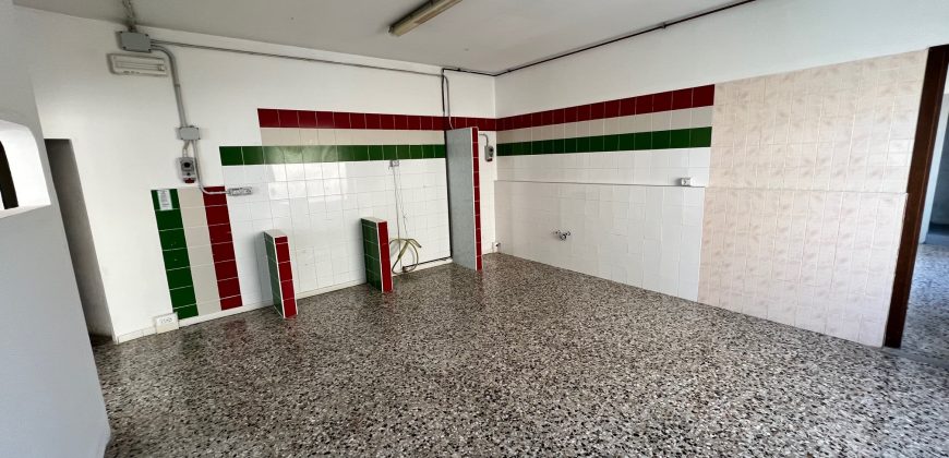 Palazzetto ad Angolo