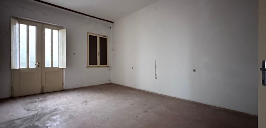 Intero Stabile Residenziale Commerciale