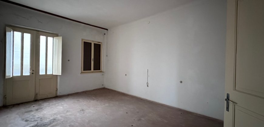 Intero Stabile Residenziale Commerciale