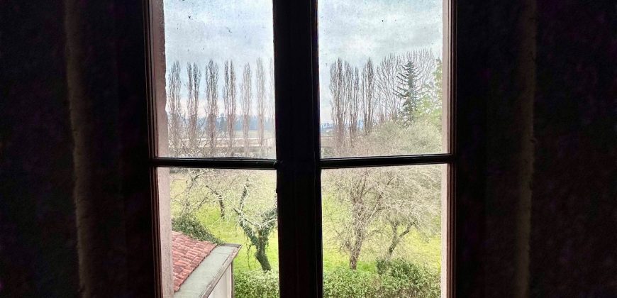 Intero Stabile Residenziale Commerciale