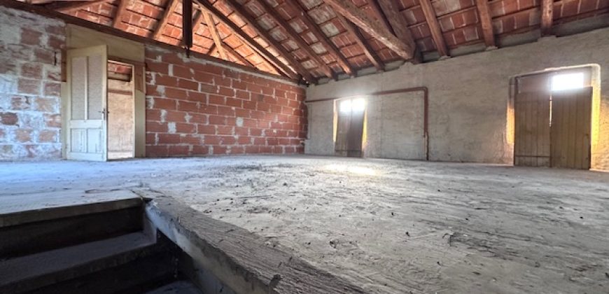 Intero Stabile Residenziale Commerciale