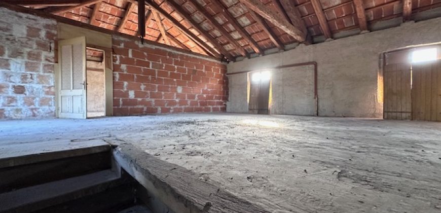 Intero Stabile Residenziale Commerciale