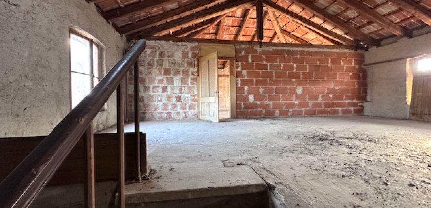 Intero Stabile Residenziale Commerciale