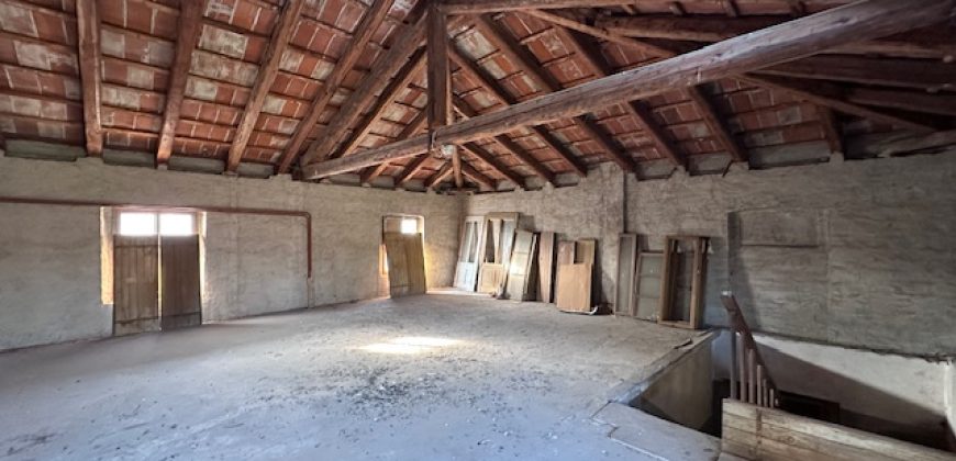Intero Stabile Residenziale Commerciale