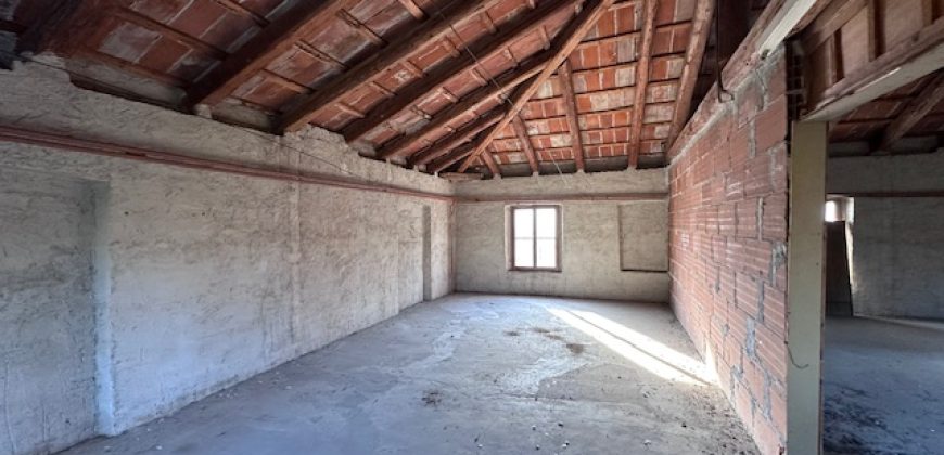 Intero Stabile Residenziale Commerciale