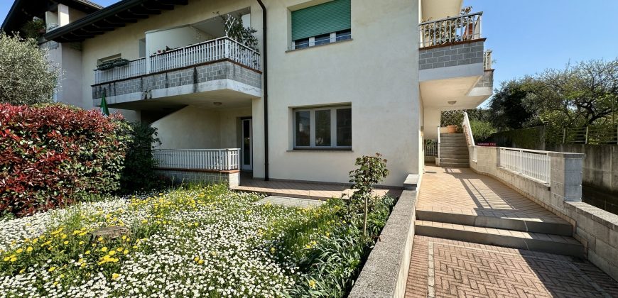 Appartamento Bicamere con Giardino a Villa Primavera