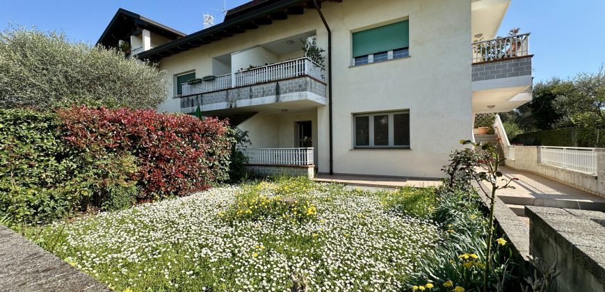 Appartamento Bicamere con Giardino a Villa Primavera