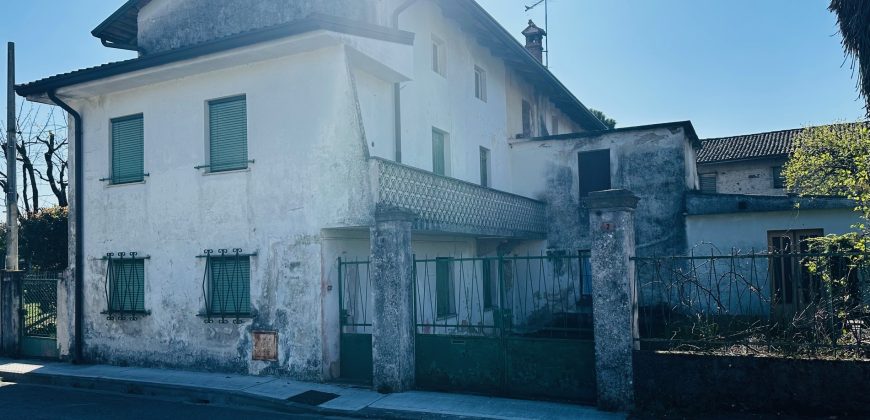 Casa Indipendente a Bressa di Campoformido Casa Indipendente a Bressa di Campoformido