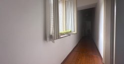 Casa Con Ampia Corte