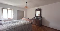 Casa Con Ampia Corte