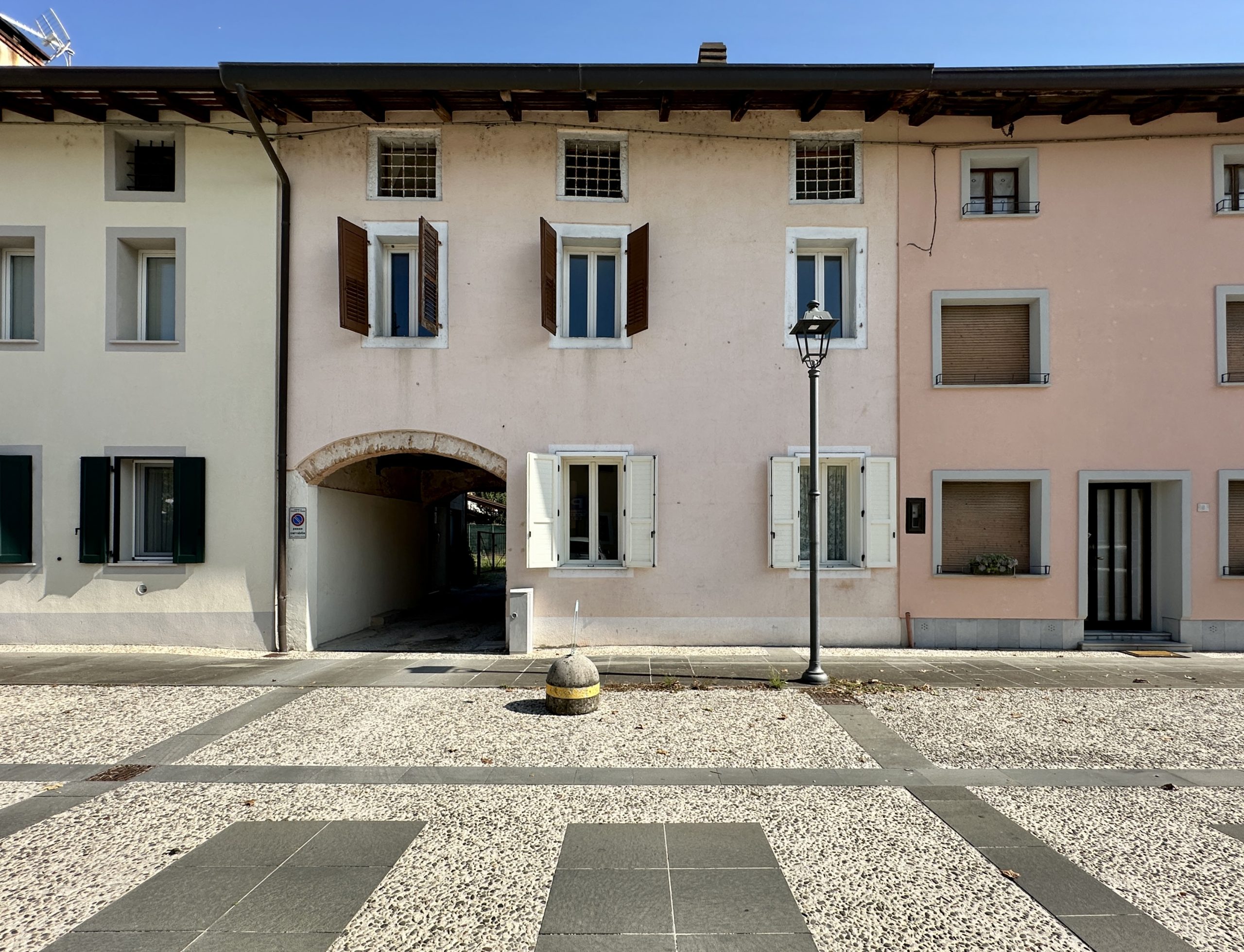 Casa accostata Casa accostata