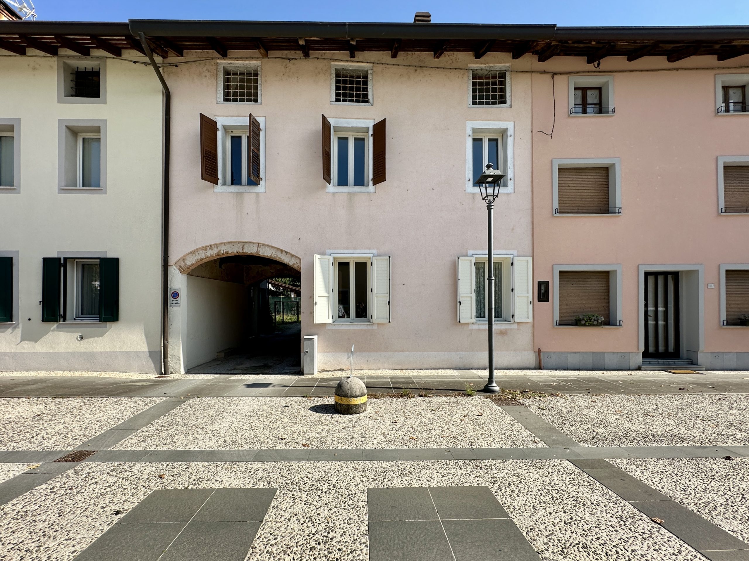 Casa accostata Casa accostata