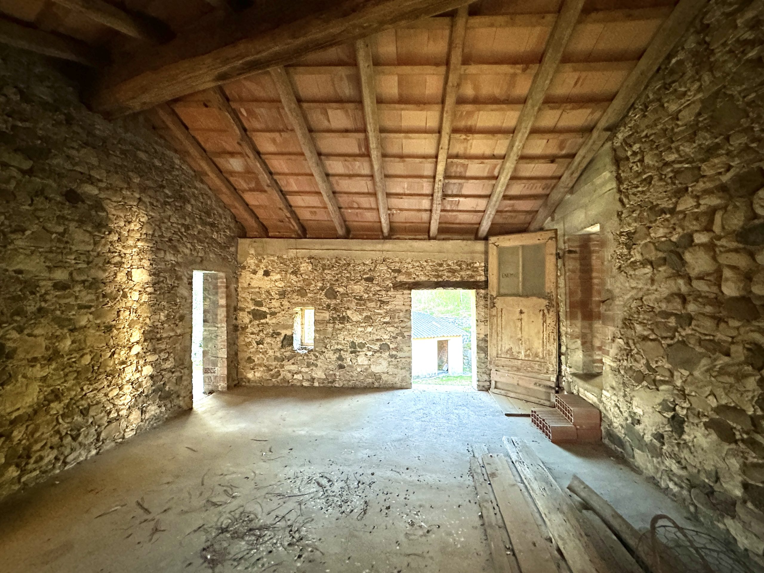 RUSTICO CON VISTA PANORAMICA