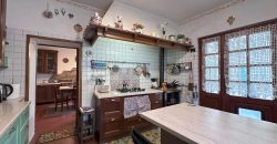 Casa Indipendente Con Dependance