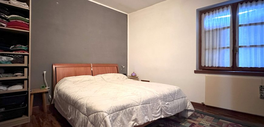Casa Indipendente Con Dependance