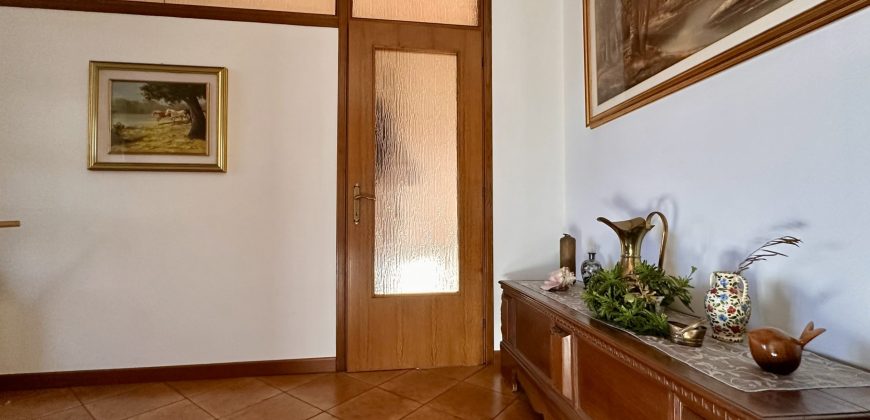 Villetta Indipendente Con Ampio Scoperto