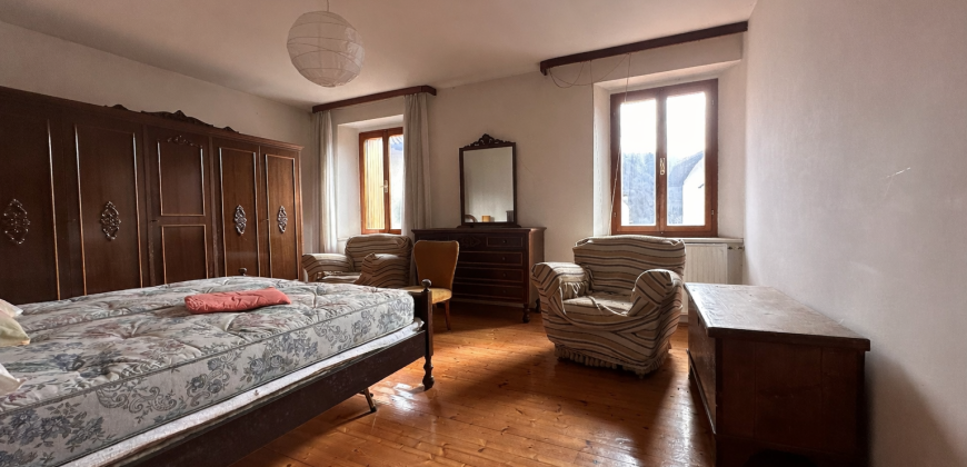 Ampia Casa Indipendente