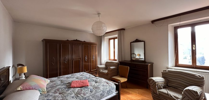 Ampia Casa Indipendente