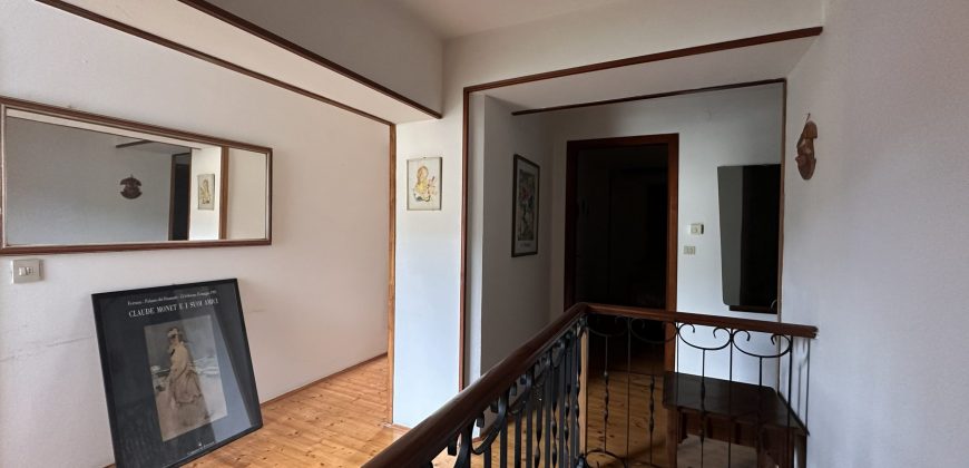 Ampia Casa Indipendente