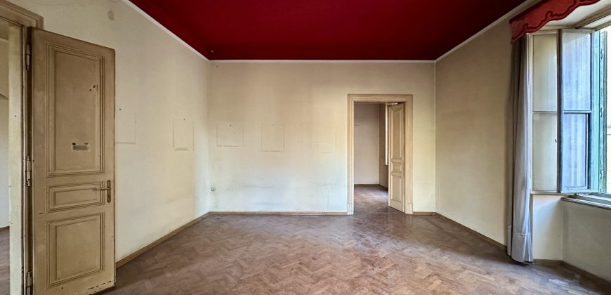 Appartamento Da Ristrutturare a Trieste