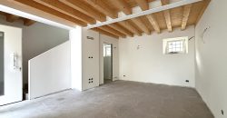 Terratetto Unifamiliare in Vendita