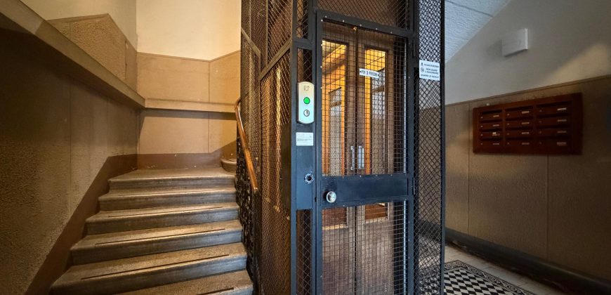 Appartamento Signorile in Palazzo Storico