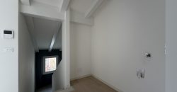 Appartamento in Via Ugo Foscolo