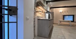 Tricamere In Centro Con Corte Privata