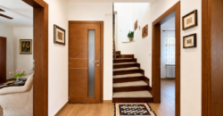 Villa unifamiliare con giardino