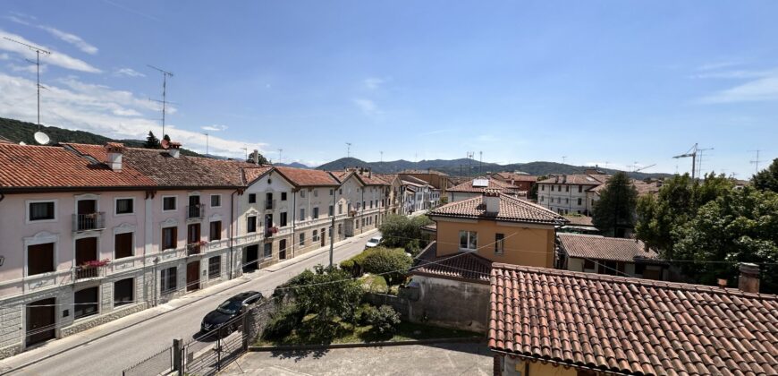 Appartamento con giardino esclusivo in palazzina di sole tre unità