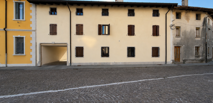 Tricamere Biservizi Pronto Da Abitare