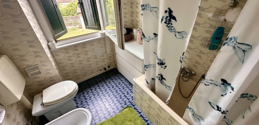 Ampia Casa Storica Con Giardino