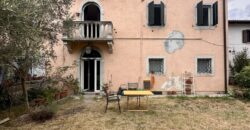 Ampia Casa Storica Con Giardino