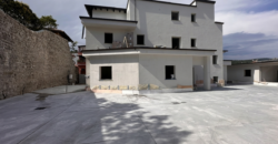 Nuovo Bicamere Con Giardino
