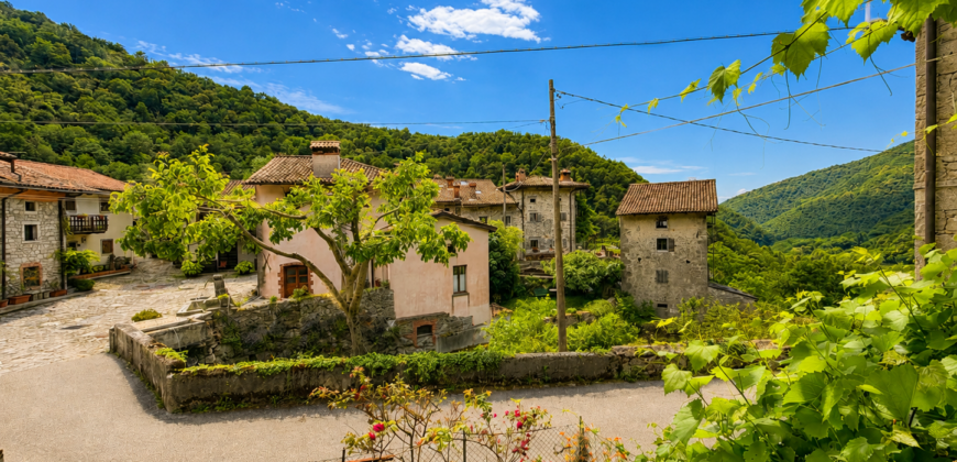 Casa Bifamiliare Faedis