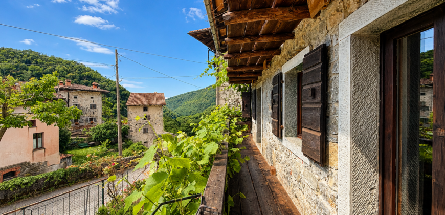 Casa Bifamiliare Faedis