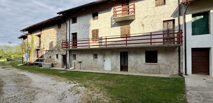 Casale Da Ristrutturare
