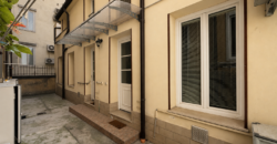 Casa Indipendente In Corte Condominiale