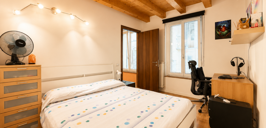 Casa Indipendente In Corte Condominiale