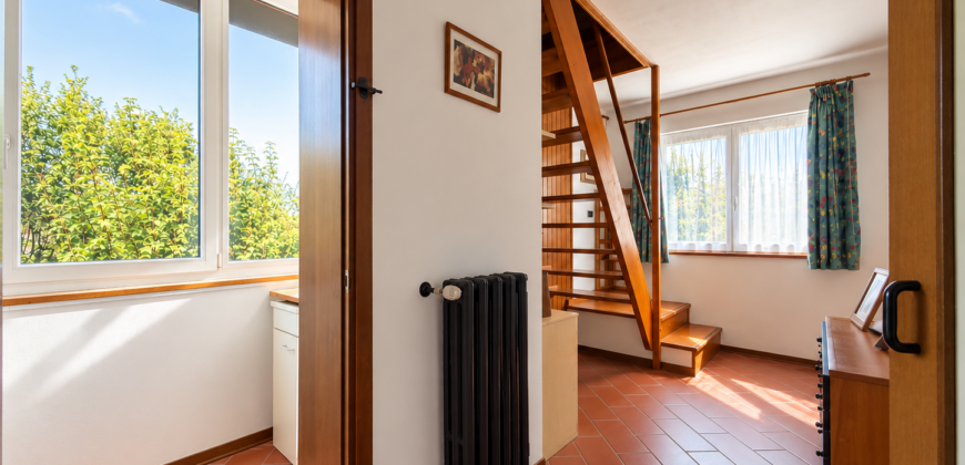 Villa In Bifamiliare A Pradamano